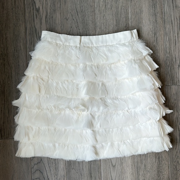 Club Monaco fidelma feather mini skirt size 6 - Picture 2 of 6